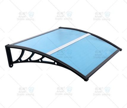 黑色塑料支架蓝色空心板中收边门窗遮阳篷 黑色塑料支架蓝色空心板中收边门窗遮阳篷